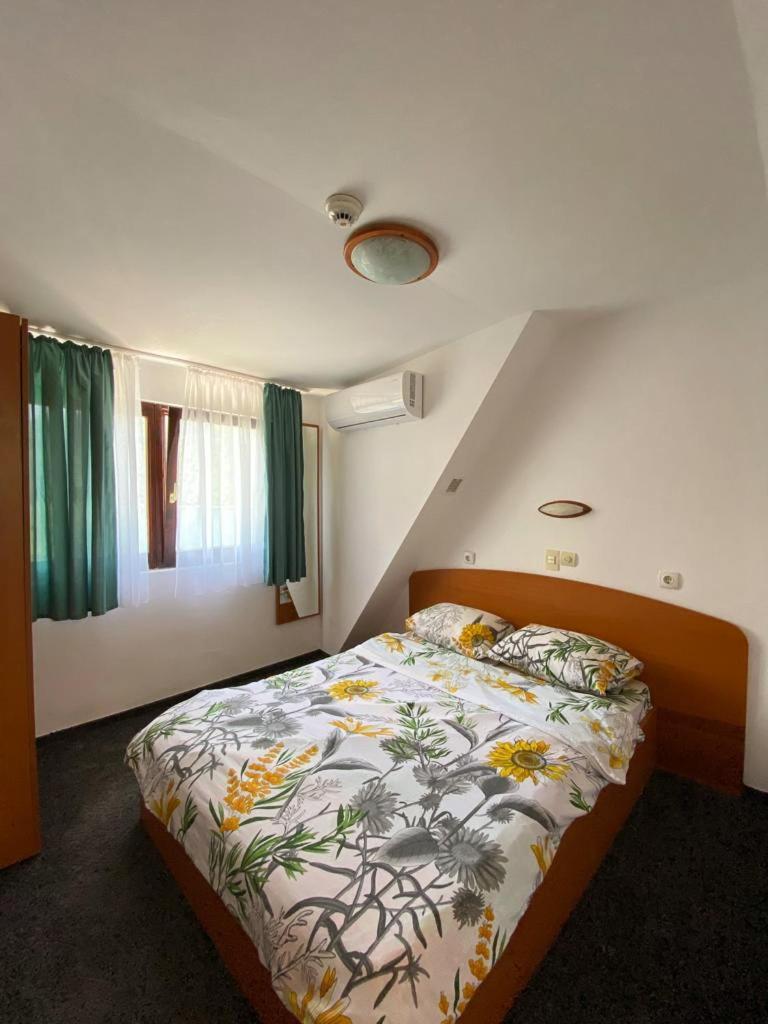 Hotel Pescarus Port Bicaz Dış mekan fotoğraf