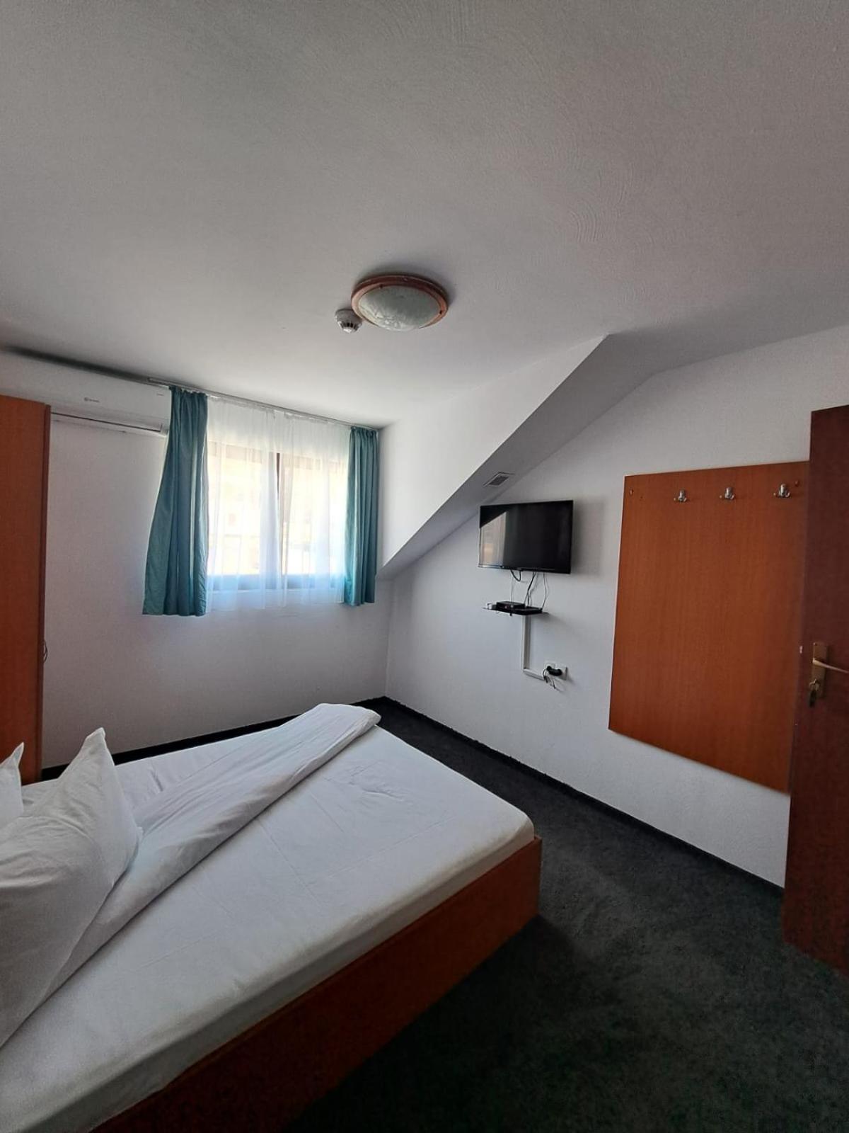 Hotel Pescarus Port Bicaz Dış mekan fotoğraf