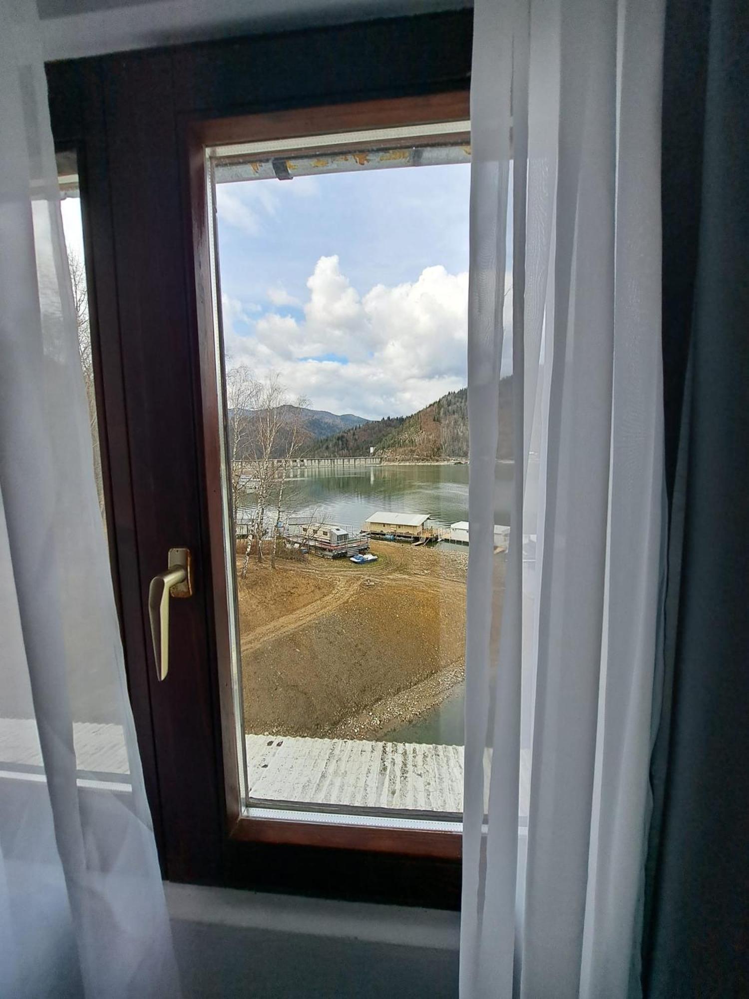 Hotel Pescarus Port Bicaz Dış mekan fotoğraf
