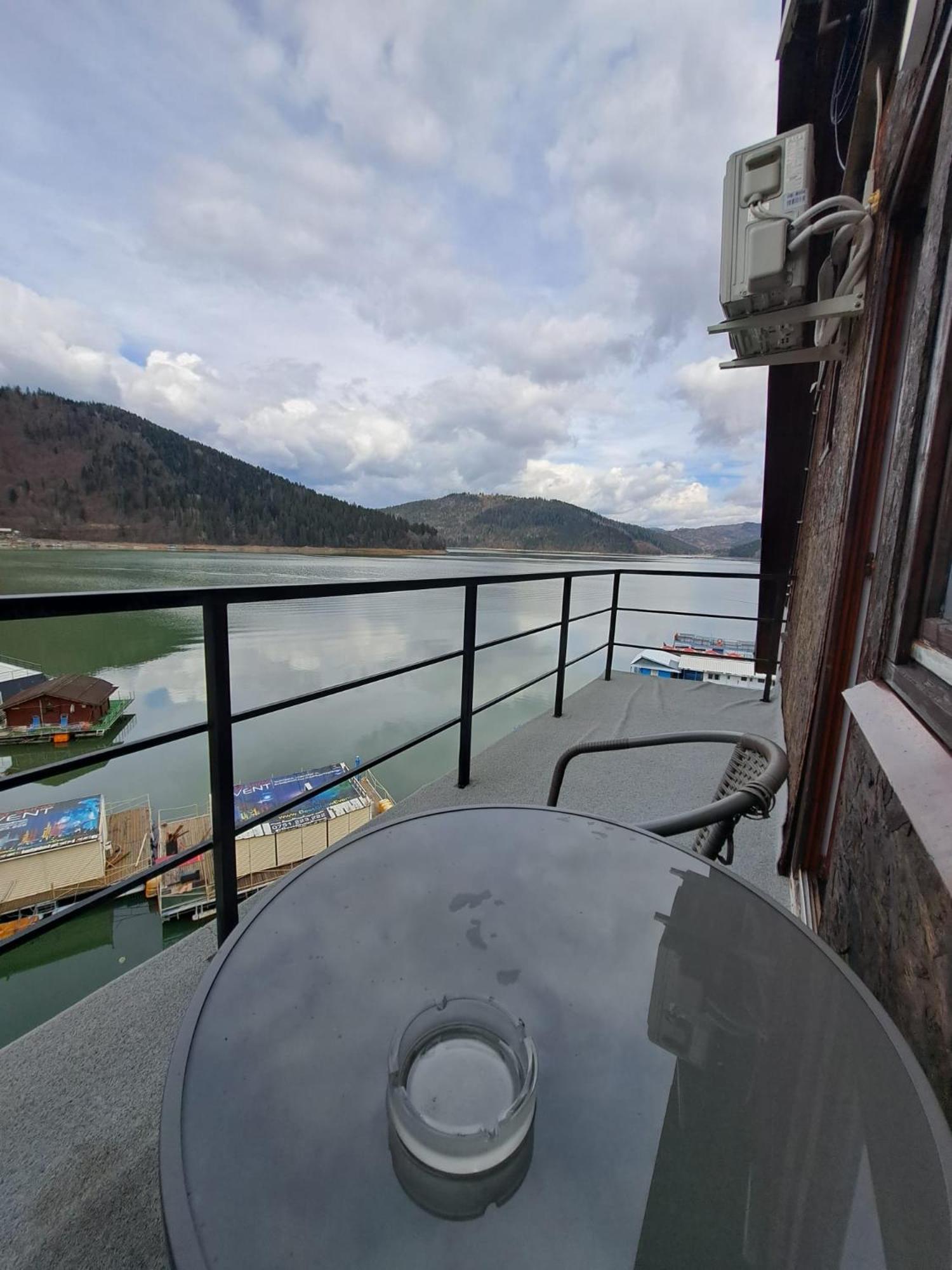 Hotel Pescarus Port Bicaz Dış mekan fotoğraf